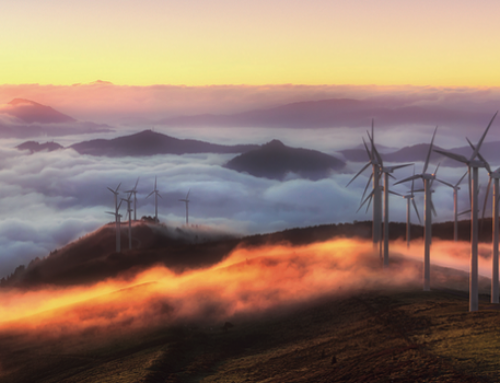 La apuesta por aprovechar la energía del viento y el potencial de la industria eólica de Euskadi abren Wind Europe