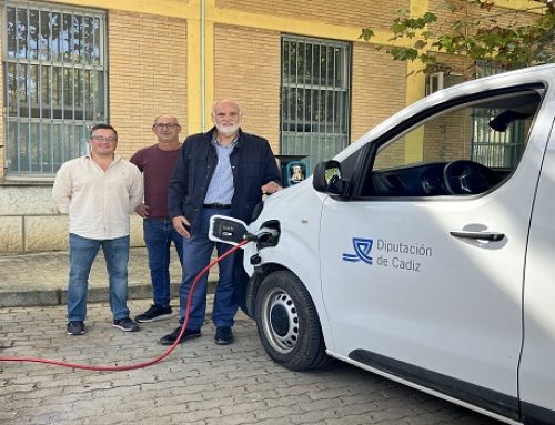 Inversión de 18.000 euros en la instalación de tres puntos de recarga de vehículos eléctricos en El Puerto y Jerez