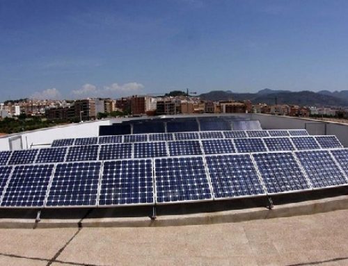 València compartirá el uso de tres cubiertas fotovoltaicas municipales con comunidades energéticas locales